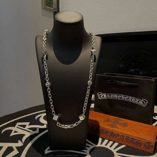 New counter quality Chrome Hearts classic retro cross flower ball dice necklace