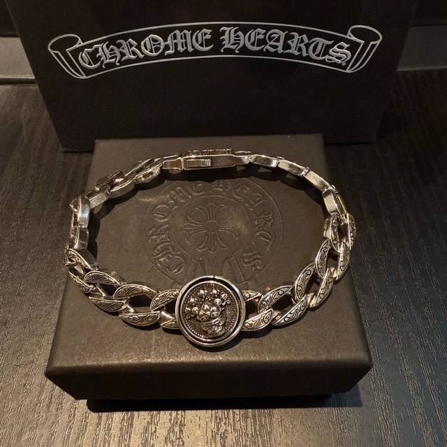 New counter quality Chrome Hearts Chrome Hearts retro vintage smart bracelet wit