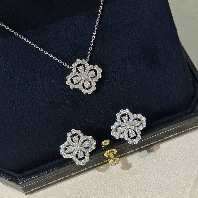 Necklace Earrings S0 High-end Custom Jewelry Hw Winston Classic Four-Leaf Clove