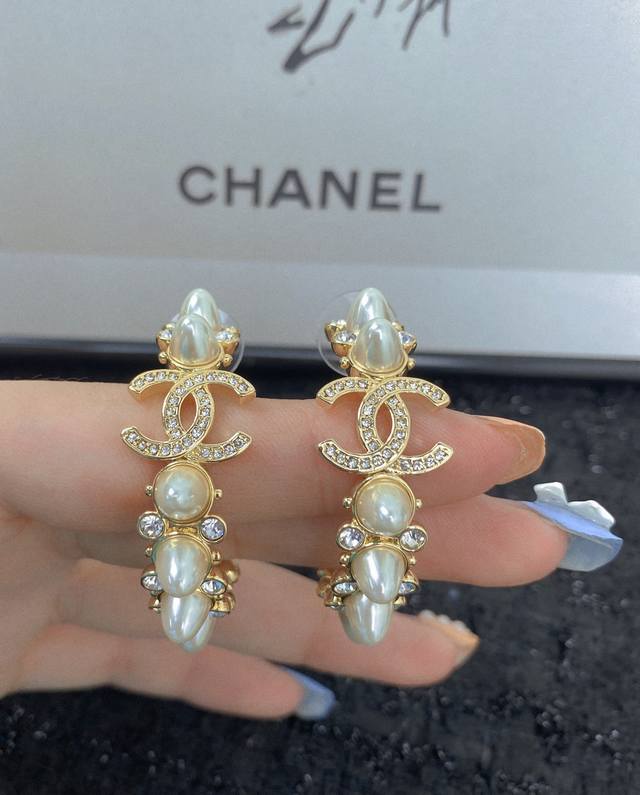 Code E1449 Xiao Chanel earrings hot-selling model hot new Synchronous counter e
