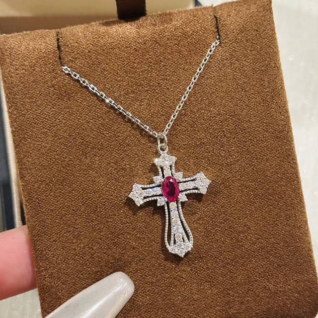 A6656 Independent designer's new ruby oval diamond cross necklace is stylish, si