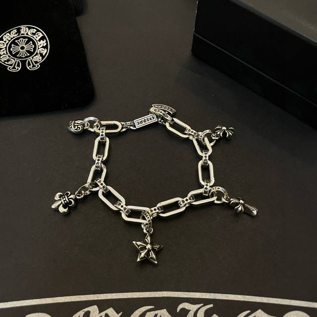 New counter quality Chrome Hearts classic cross letter multi-element pendant bra