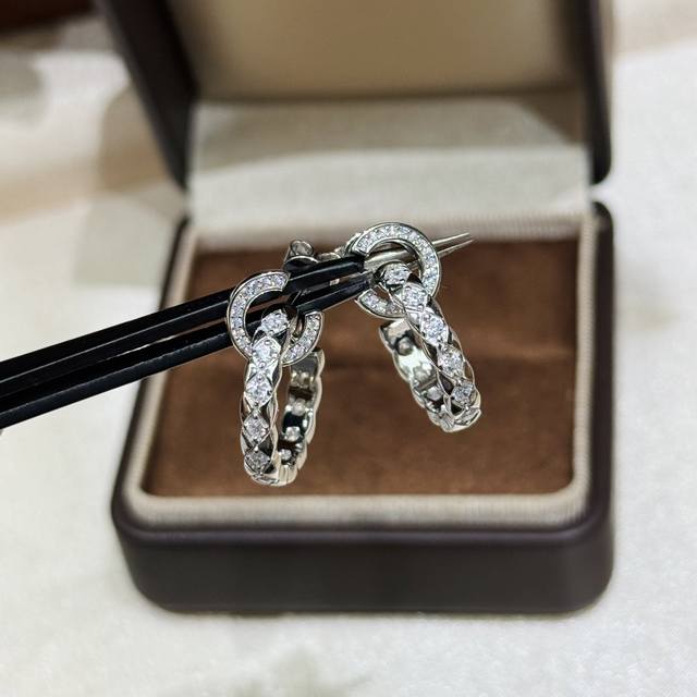 A6607 Chanel-inspired new Coco series diamond-shaped C-shaped earrings with spac