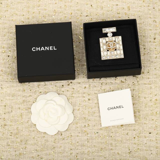 210489 We produce in large quantities, so please consult us! Ch Nel perfume bott