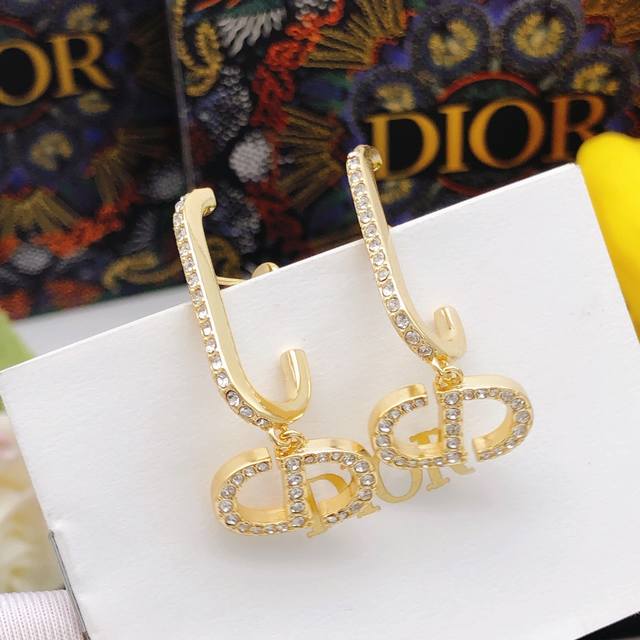 No.Ded0284 Dio*Latest model ear hook with diamonds consistent Zp brass material