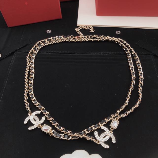 No.Xxl0908 Ch*Nel latest leather square diamond sweater chain consistent Zp bras