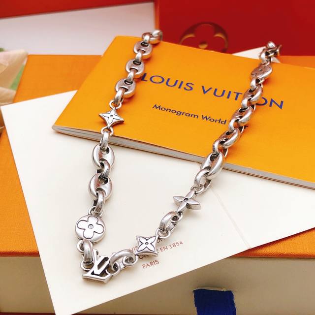 No.Lxl0269 Lv*Latest silver necklace consistent Zp brass material DDD