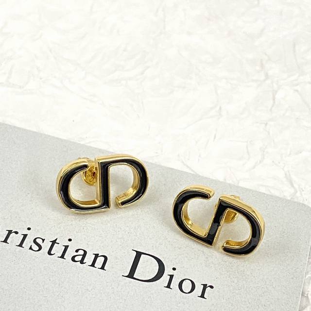 Code E2380 Dior earrings hot sale hot new Dior black oil drop CD earrings simpl