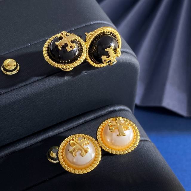 Tory Burch Korean style simple temperament pearl hemp lace round button earrings