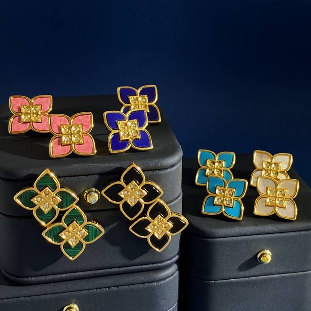 Roberto Coin Shell Agate Diamond Quatrefoil Earrings in Brass with 18K Gold, Whi
