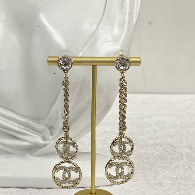 Code E2365 Chanel best-selling earrings, new arrivals, Zp Chan 23 tassel rhines