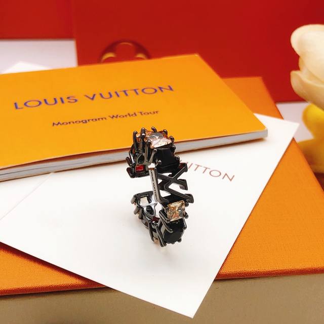 No. Ljz0029 Lv*Latest black square diamond ring consistent Zp brass material DDD
