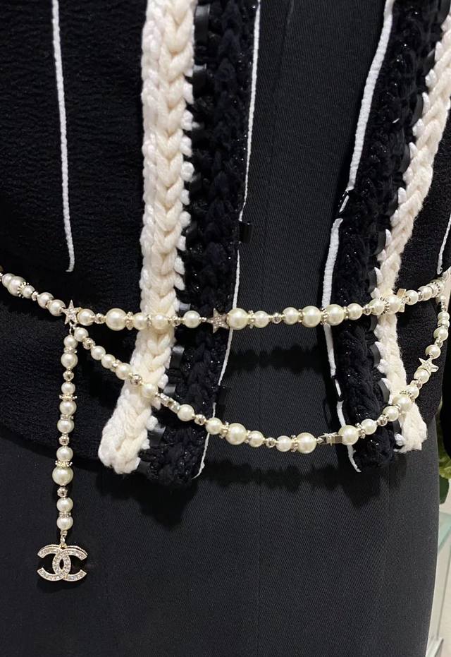 No.Xxl0900 23A New full diamond double C star pearl sweater chain waist chain tw