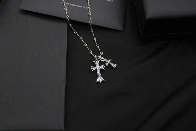Chrome Hearts Vintage White Diamond Double Cross Necklace Length 55cm DDD