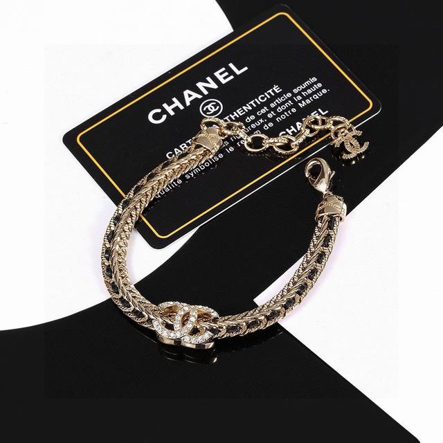 Chanel small Chanel belt bracelet high-end quality, the same material as the cou