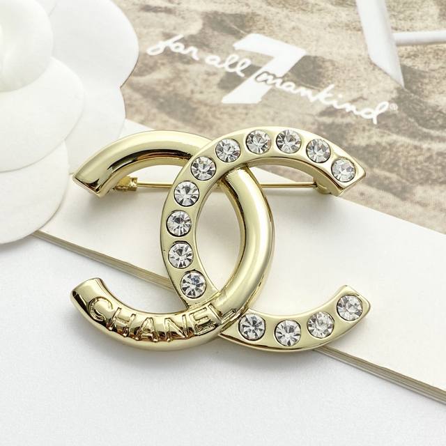 Chanel's hot-selling brooch is back! The Chan 24 Half-Diamond Double C Brooch f