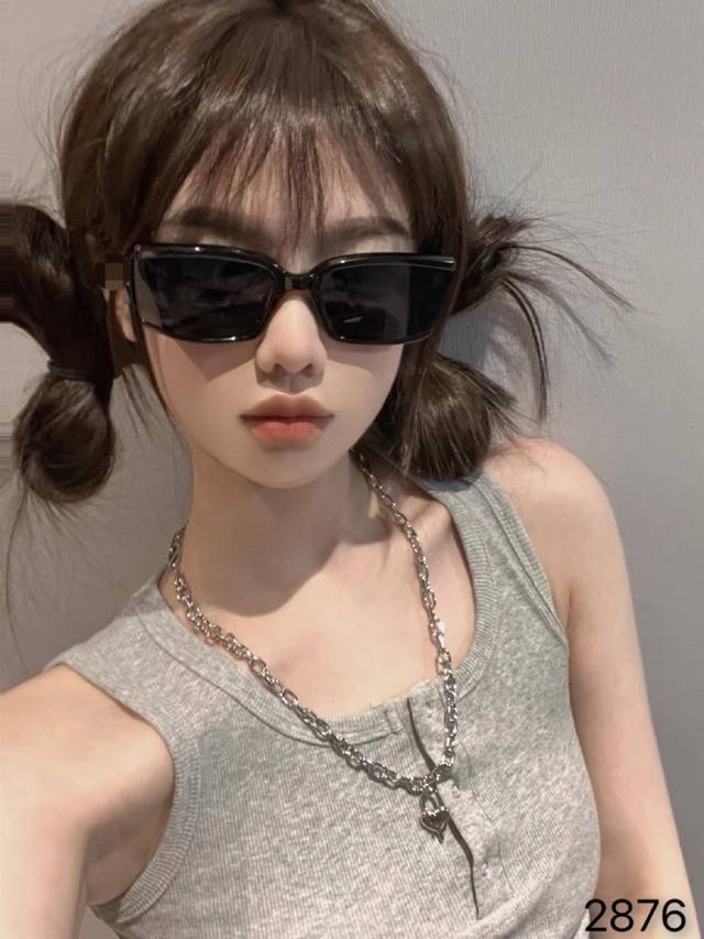 Gucc* Korean square sunglasses for women, trendy and slim face, high-end summer