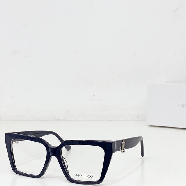 Jimmy Choomodel: Jc3017Size: 55 mouth 17-142