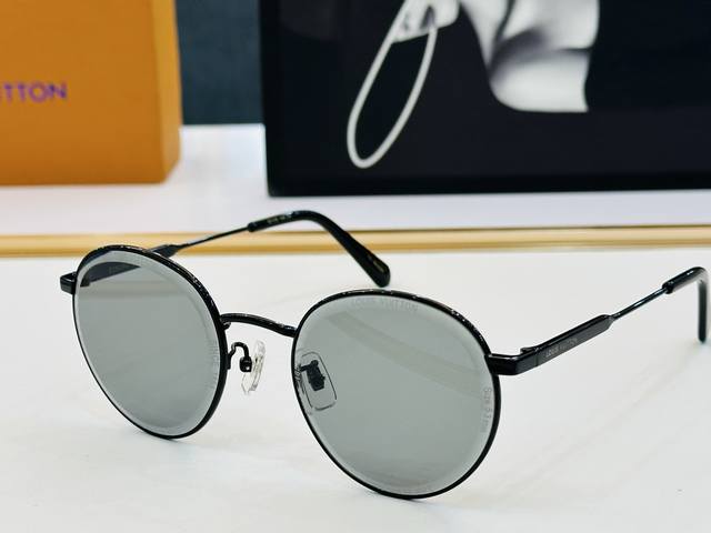 Louis Vuiton original high quality Model: Z2626U High-end product Size: 53 mouth