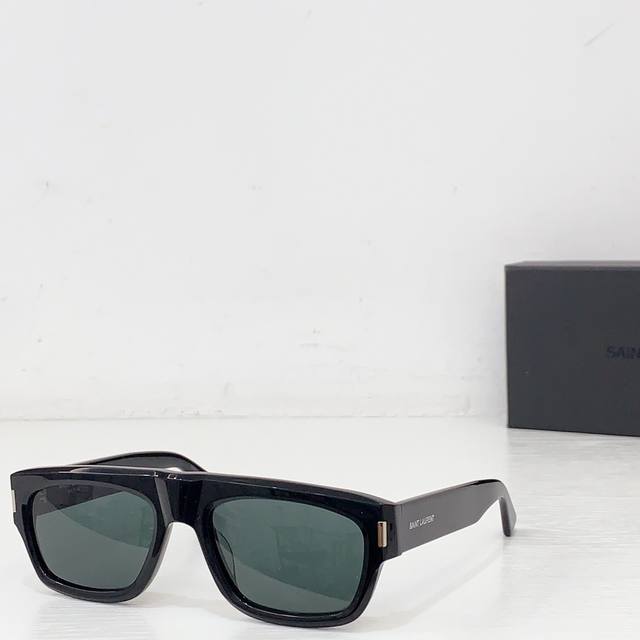 Saint Lauren* Model: Sl 806F Size: 55 mouth 19-145