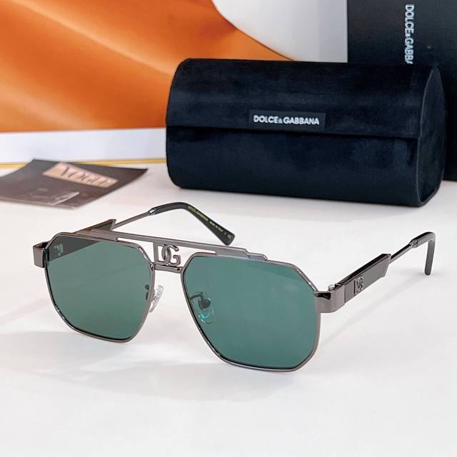 Dolce & Gabban* Model: Dg2294 Size: 59 ports 15-145