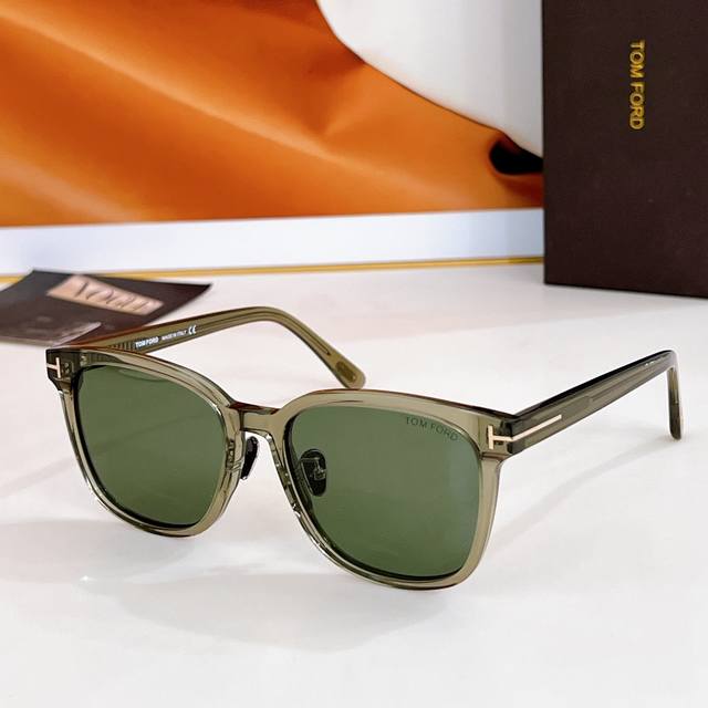 Tom For* Model: Tf1136-K Size: 56 ports 18-145