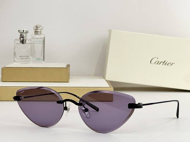 Color Changing Cartier Mod: Ct0567S Size: 59