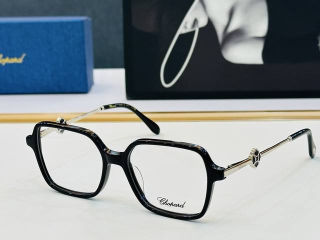 Original Chopard Model: Vch439 Size: 54 port 17-142 with modern and fashionable