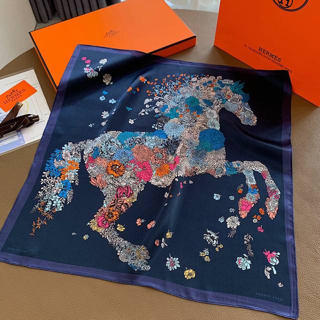 Hermes 100% mulberry silk crepe satin. A versatile small square scarf, youthful