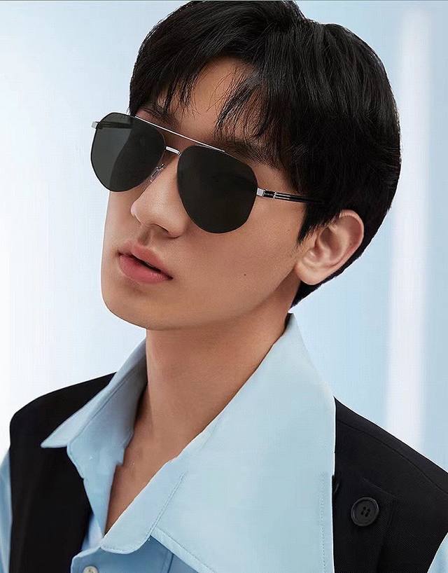 Gucci Men's Colorful Aviator Polarized Sunglasses Material: HD Nylon Thickened C