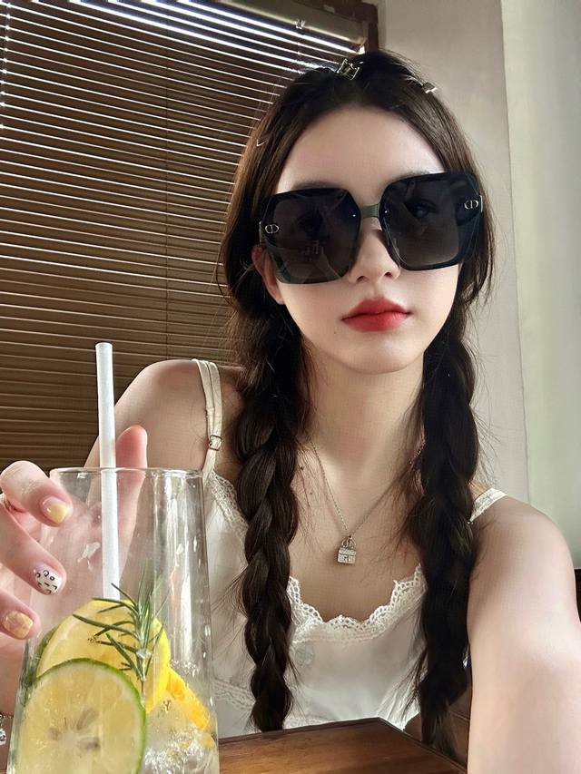 Special price Cd large frame polarized sunglasses master street shooting must ma