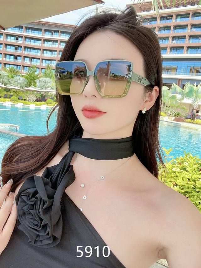 Special price Cd women's sunglasses HD nylon lenses face slimming fashion style