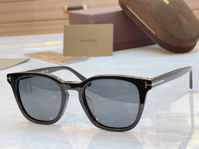 Tom For* Tom Ford new sunglasses, Model: Ft0614-KB, Size: 51/21-145