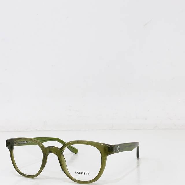 Lacoste Crocodile Model:L2977