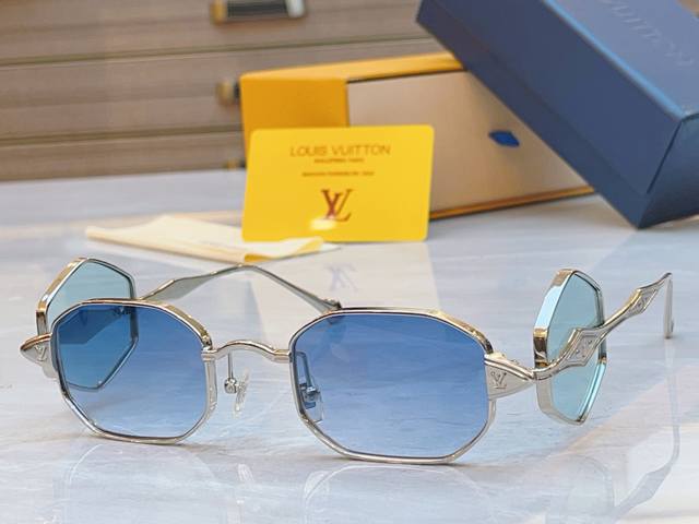 Louis Vuitto* New Sunglasses, Model: ZU, Size: 50 24-145