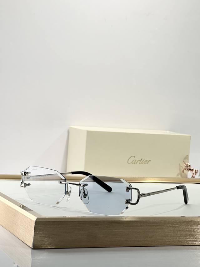 Color Changing Cartie* Model