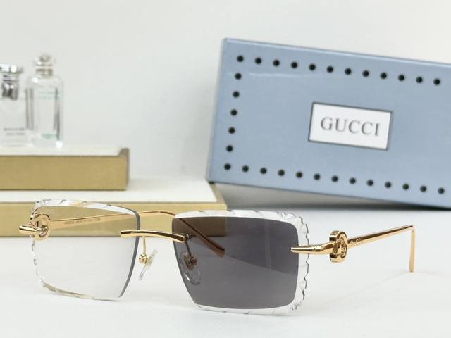 Color Changing Gucc Model:Gg1656 Size:58