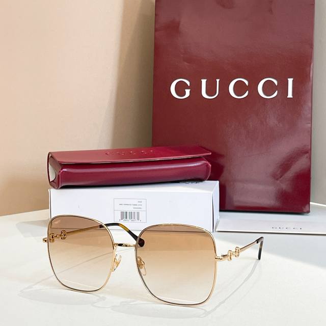 Gucc*Model: Gg0879Ssize: 61 ports 18-140