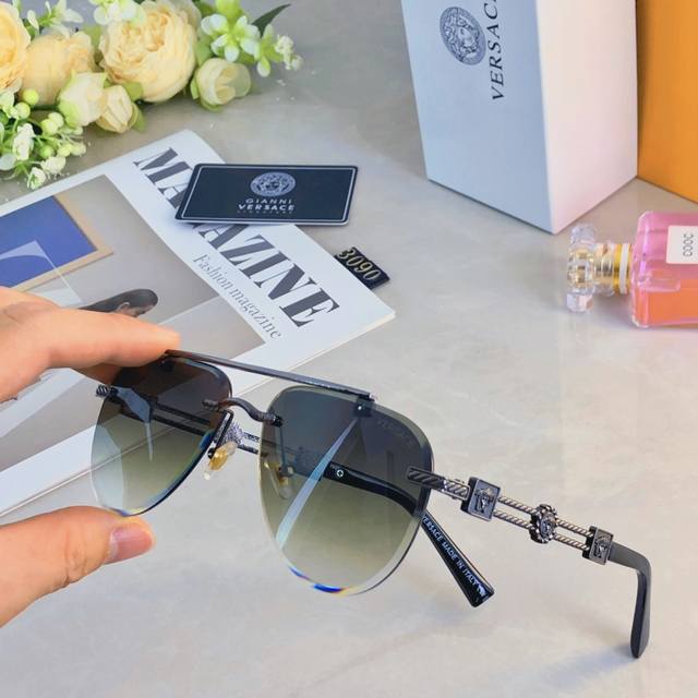 Versac*European and American retro men's punk style sunglasses metal double beam