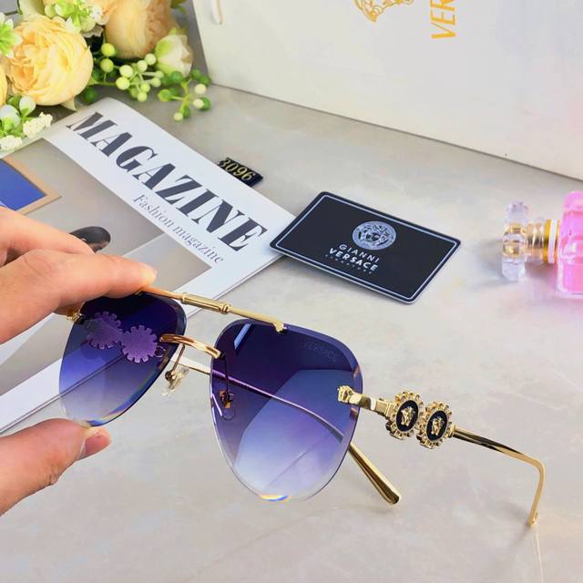 Versac* new metal sunglasses fashion trend men and women portrait sunglasses Eur