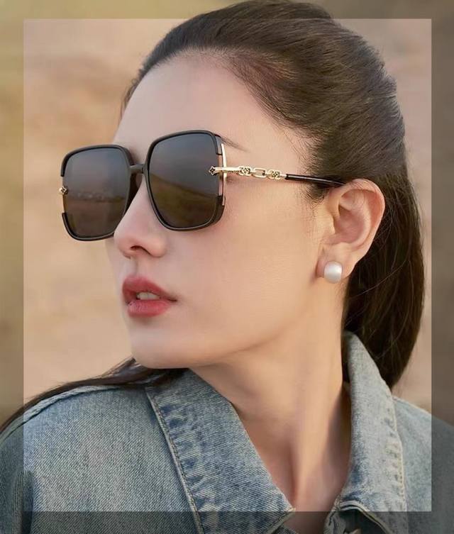 Louis Vuitto*2025 new polarized sunglasses for women summer four-leaf clover hol