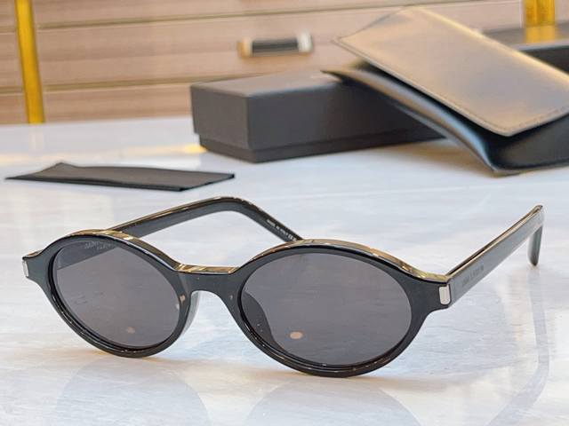 Saint Lauren* new sunglasses, Model: Sl 751, Size: 50 19-140