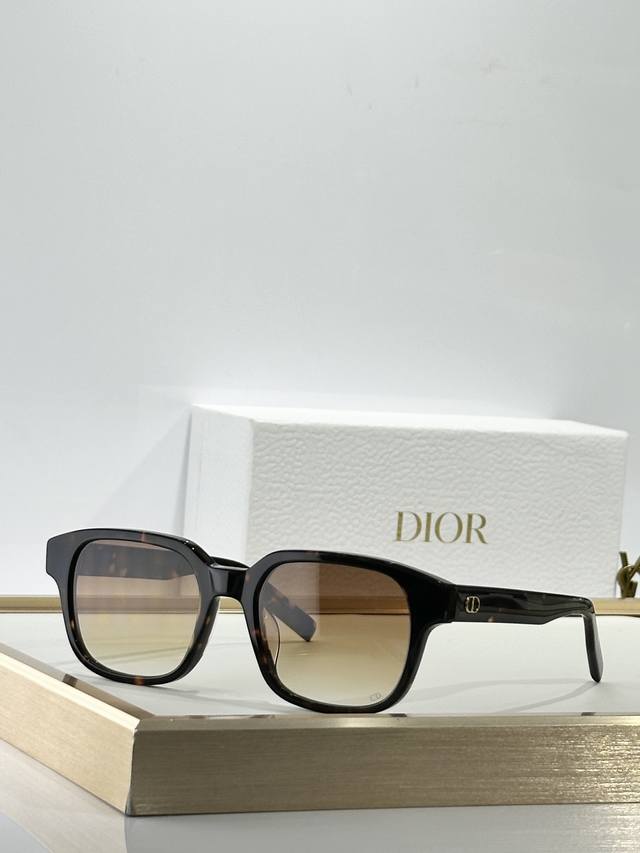 Dio* Mod: Cd Lcon S4F Size: 53 ports 20 145 L