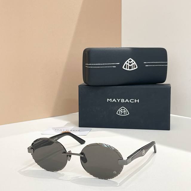 Maybach Model: The Artist Ivsize: 56 17-140