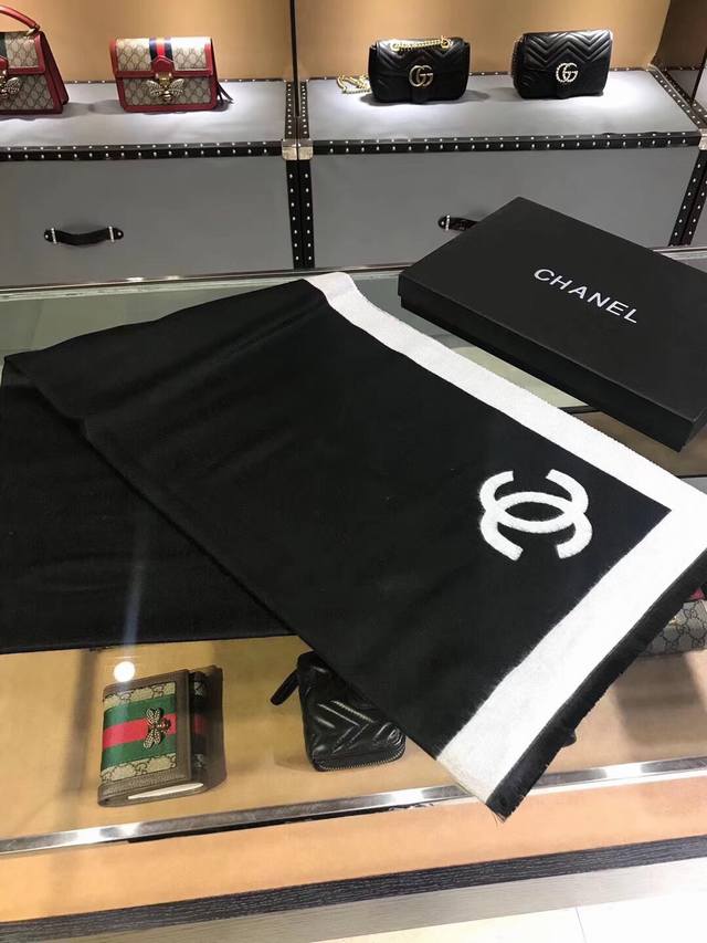 Chanel classic cashmere shawl you've been waiting for is here! It's incredibly