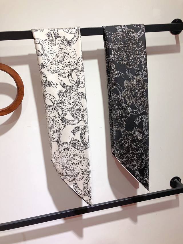 Scc2416 Original Chanel 90cm silk square scarf, made of top-grade twill silk wit