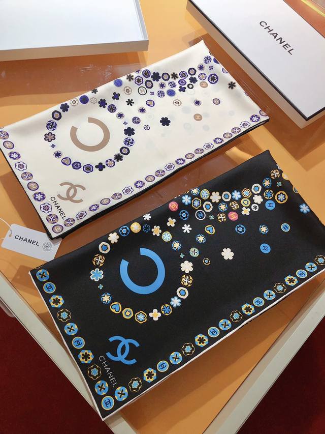 Scc2352 Original Chanel 90cm silk square scarf, made of top-grade twill silk wit