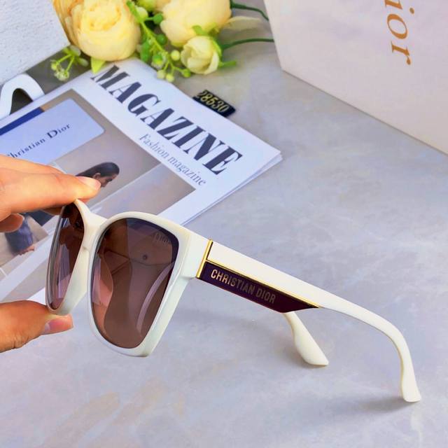 Dio*2025 new Internet celebrity women's sunglasses fashionable large frame sun p