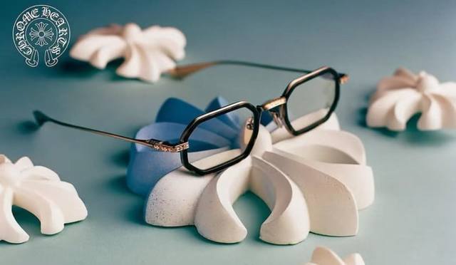 chrome Heart*Model: Stylidasize: 49 mouth 24-148 pure titanium