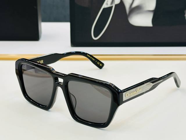 dio* Cdicon R2F Size: 56 mouth 19-145 with temples exquisite accessories C offic